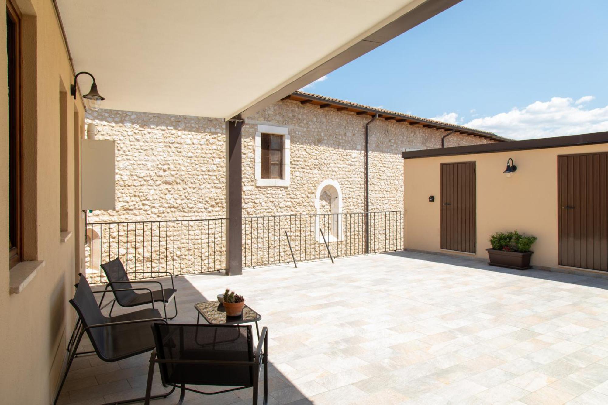 Il Vico Bed & Breakfast LʼAquila Екстериор снимка