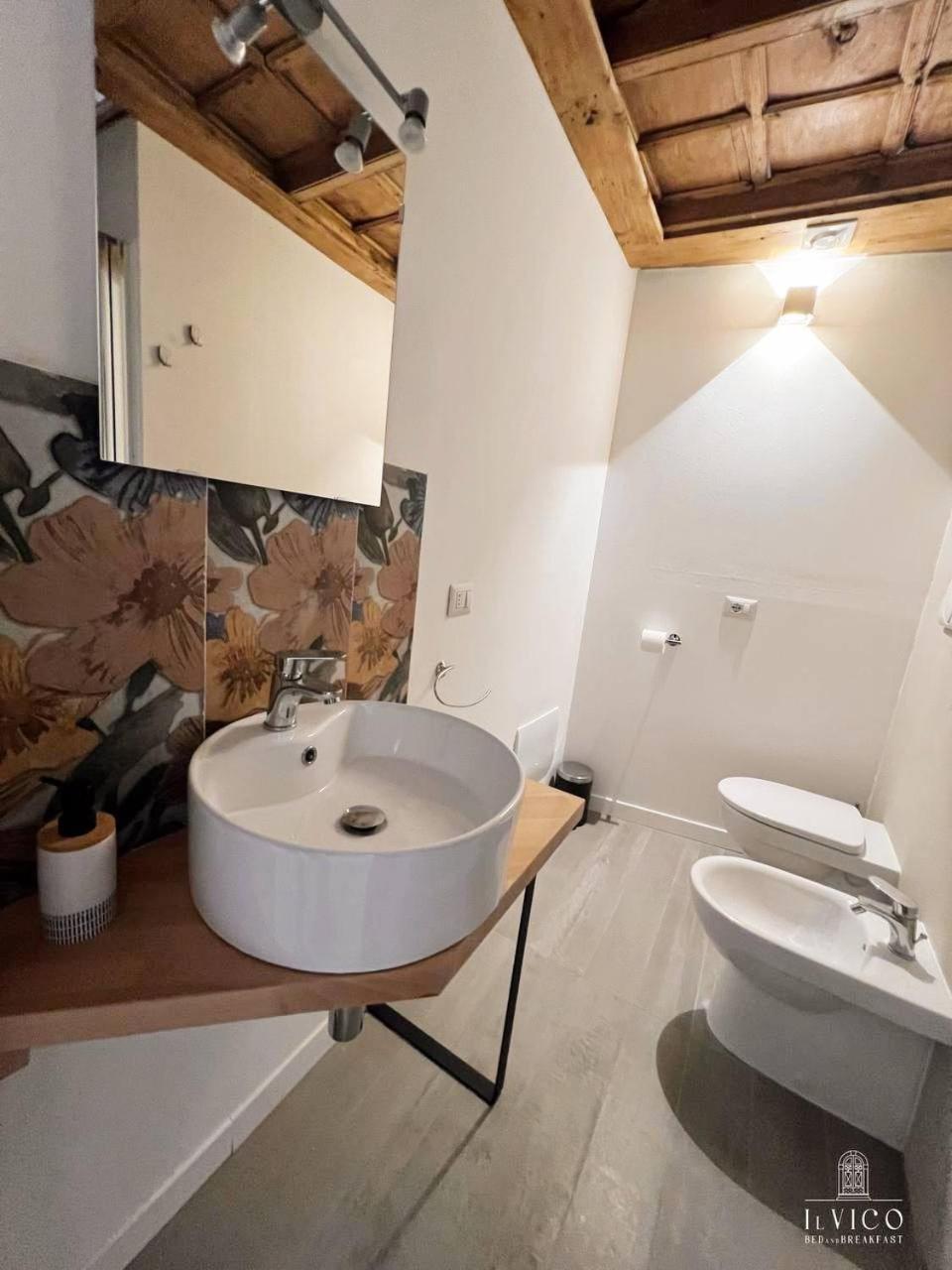Il Vico Bed & Breakfast LʼAquila Екстериор снимка